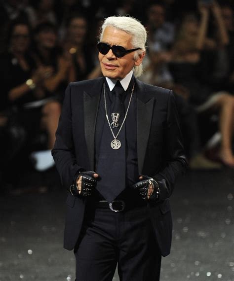 house of chanel designer dies|Fashion Industry Icon Karl Lagerfeld Dies at 85 .